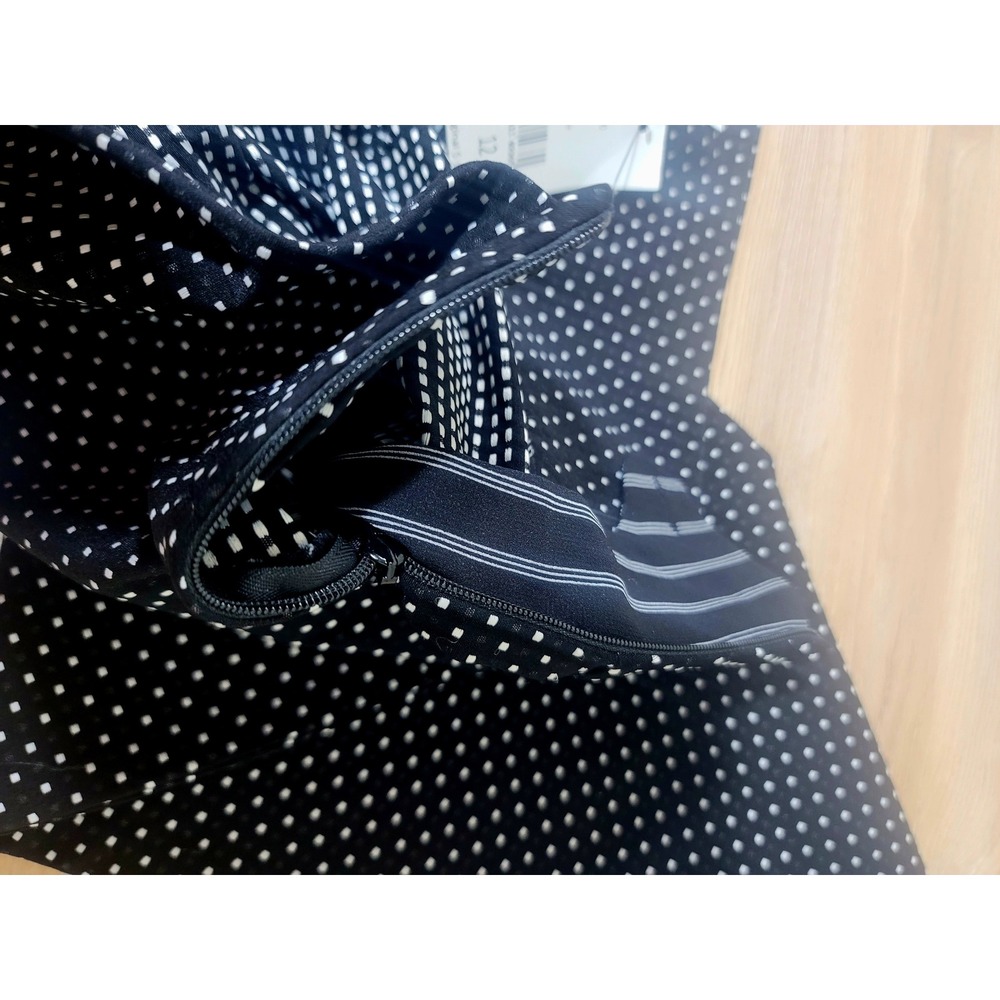Cabi #5175 black polka dot cropped slim ankle trousers size 12 - Picture 4 of 10